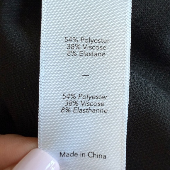 Elizabeth and James Bermuda Shorts Black Dressy Tailored Size 6 sleek design. - Picture 7 of 9